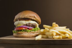 Estudo de Harvard mostra que fast food aumenta risco de morte e doenças graves