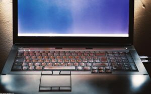 Rússia bloqueia WhatsApp por descumprimento da legislação local