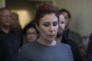 Justiça da Itália aprova extradição de Carla Zambelli, mas defesa vai recorrer