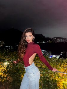 Namorado é preso após candidata a miss cair do 13º andar na Barra da Tijuca