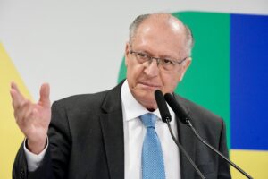 Alckmin garante que veto da UE à carne brasileira será resolvido e elogia padrão sanitário do país
