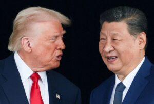 EUA e China discutem corte de tarifas em US$ 30 bilhões para aliviar tensão comercial