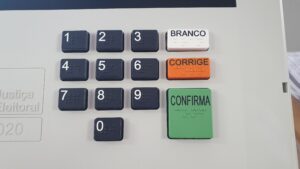 Pesquisa Quaest mostra preferência por governadores independentes em 6 estados; Nordeste apoia aliados de Lula