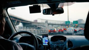 Conselho da Uber é processado por falhas em casos de assédio e agressão sexual