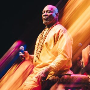 Lazzo Matumbi grava primeiro álbum audiovisual e celebra 45 anos de carreira em Salvador