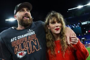 Taylor Swift e Travis Kelce se casam em Nova York após quase 3 anos juntos