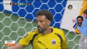 Vídeo de mural gigante do goleiro Vozinha em Cabo Verde é falso e criado por IA