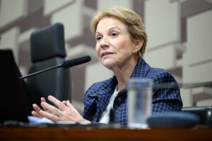 PP descarta chapa com Tereza Cristina e Flávio Bolsonaro por pressão interna e burocracia