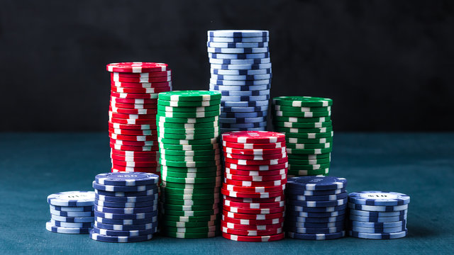 online casino roulette table game