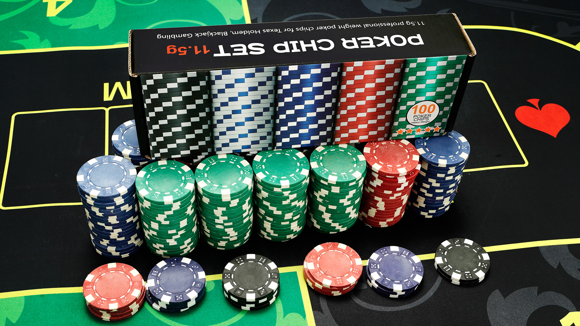 online casino roulette table game