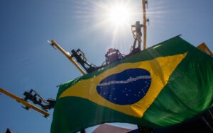 OCDE aumenta projeção para PIB do Brasil em 2026 e destaca força da economia interna