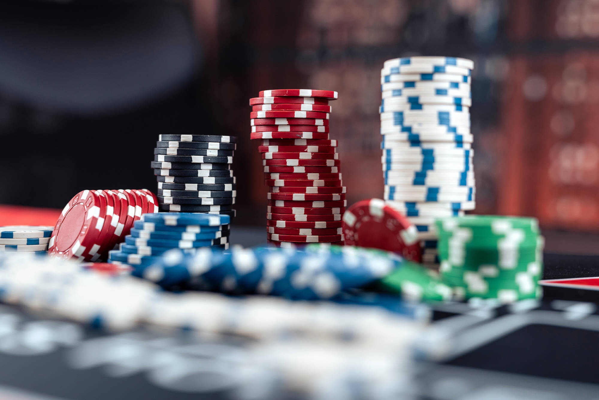 online casino roulette table game