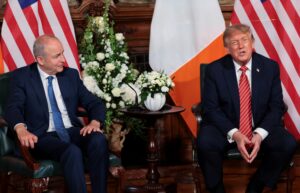Trump minimiza riscos da IA e defende liderança dos EUA contra China