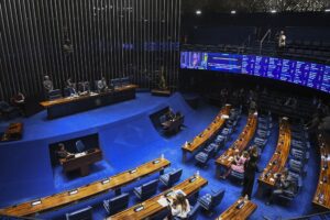 Senado pode votar PEC que acaba com escala 6×1 nesta quarta-feira